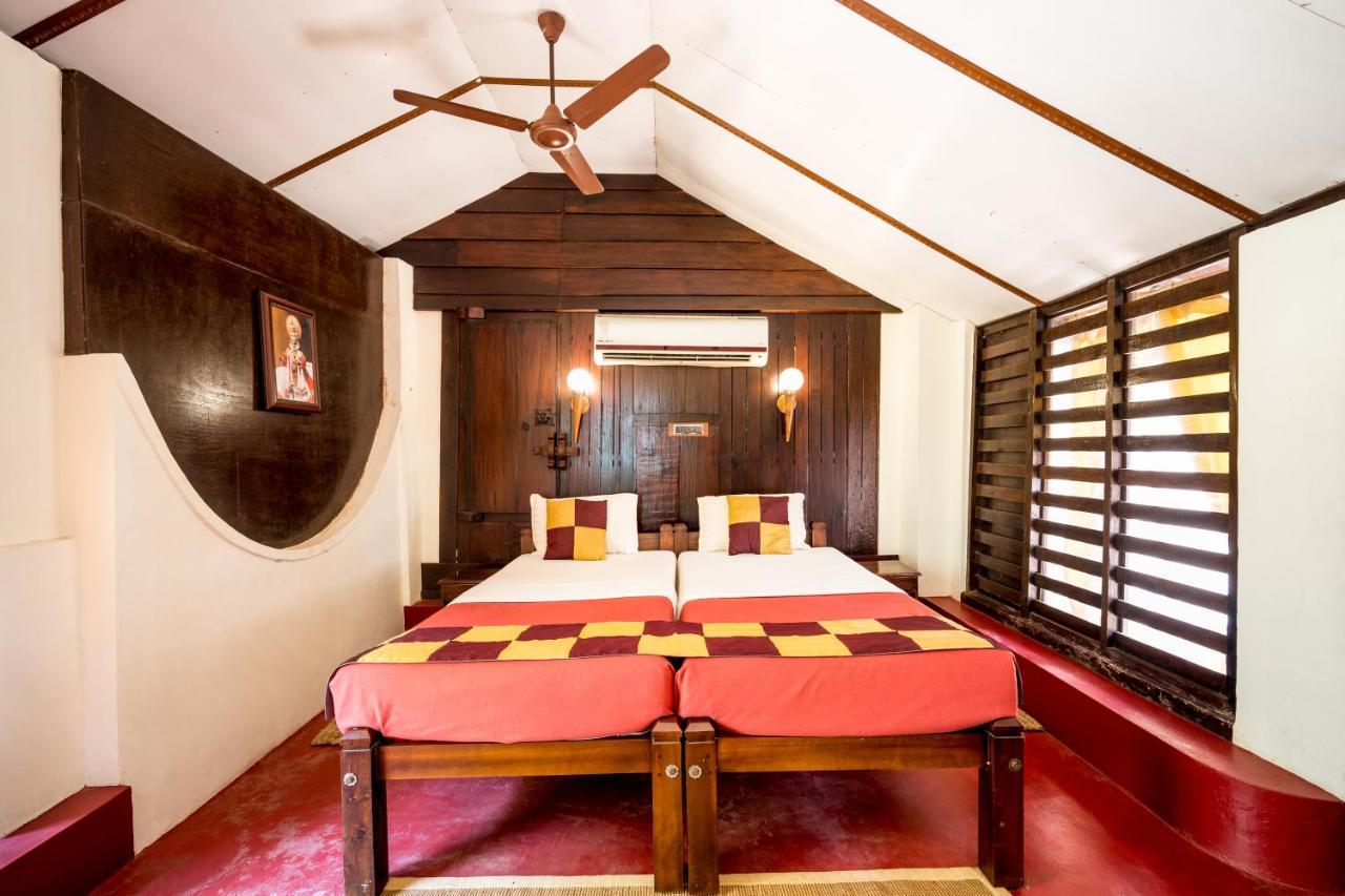 Emerald Isle Alappuzha Exterior foto